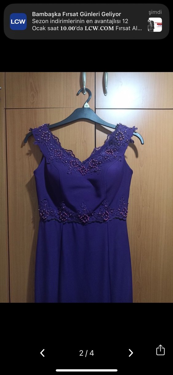 Mor Dantel Detaylı Uzun Abiye Elbise - Görsel 2