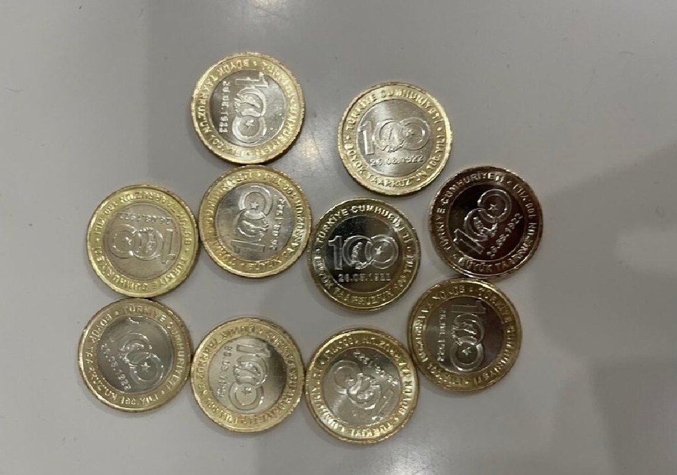 Erkek Vintage Altın Renk Rozet - Görsel 2