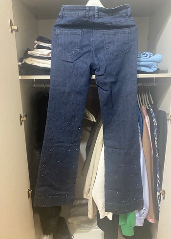 Boncuk İşlemeli Lacivert Kadın Kot Pantolon - Görsel 2