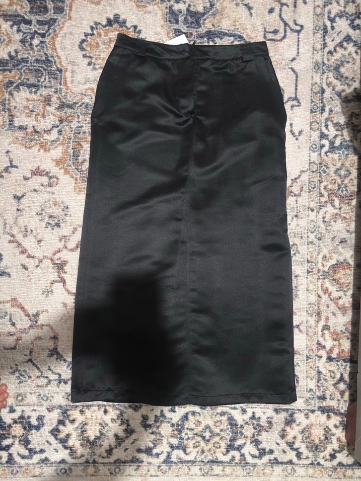 Siyah yelek etek takım - Görsel 5