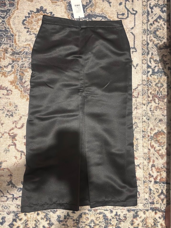 Siyah yelek etek takım - Görsel 4