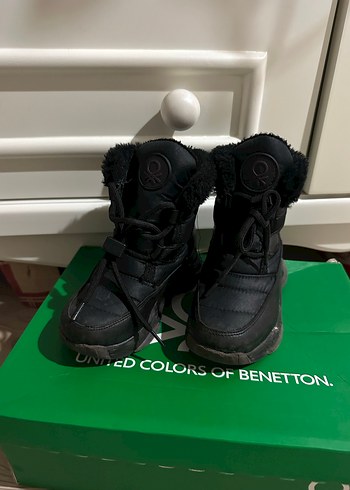 Siyah kız Çocuk Bot - Görsel 8