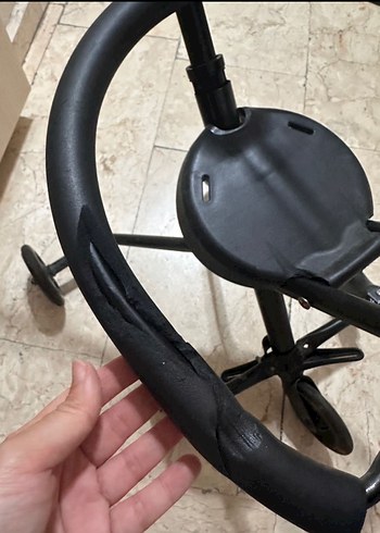 Siyah Üç Tekerlekli Çocuk Bisikleti - Görsel 2