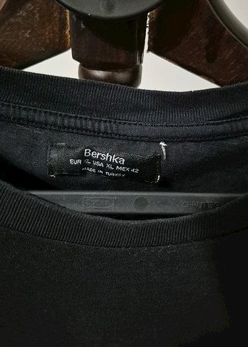 Bershka Baskılı Siyah Erkek Tişört - Görsel 3
