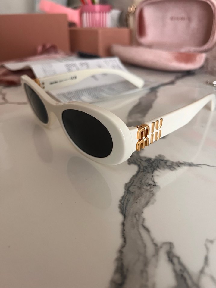 Beyaz Miu Miu Kadın Gözlüğü - Görsel 2