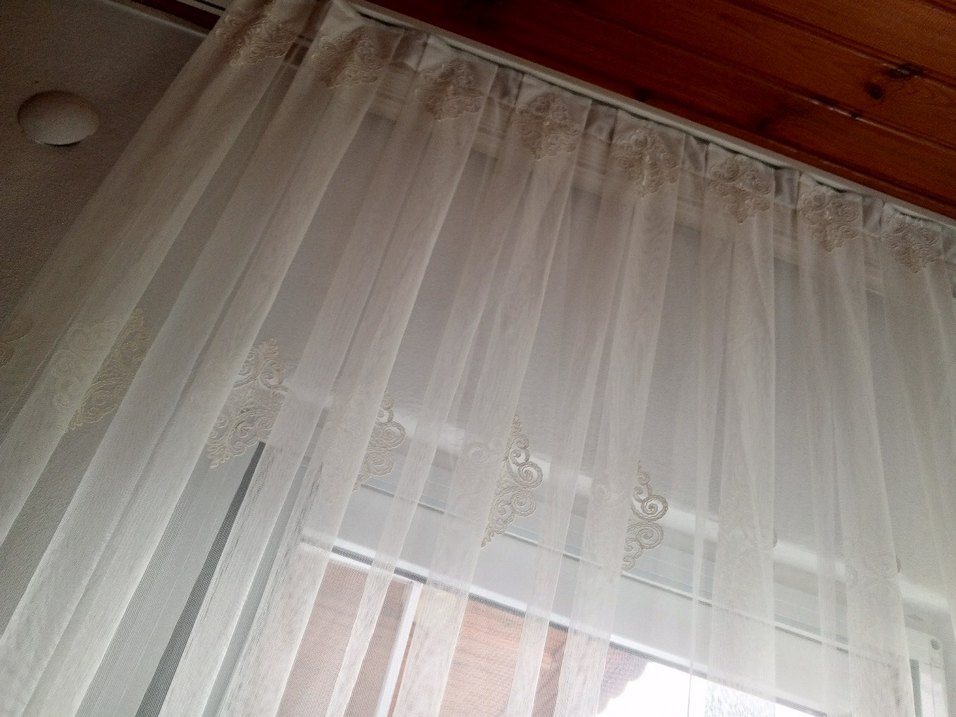 Gri Desenli Beyaz Tül Perde - Görsel 2