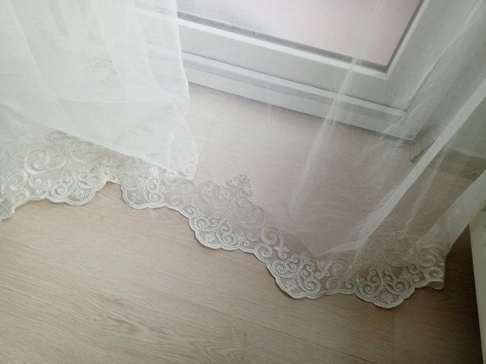 Gri Desenli Beyaz Tül Perde - Görsel 3