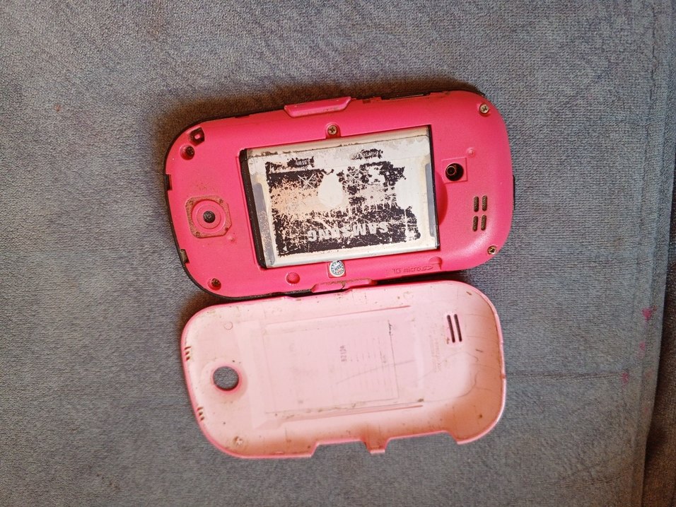 Siyah Samsung Android Telefon - Görsel 3