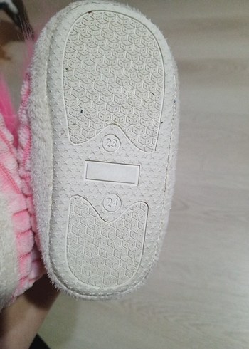 Kızlar İçin Pembe Peluş Ev Terliği - Görsel 3