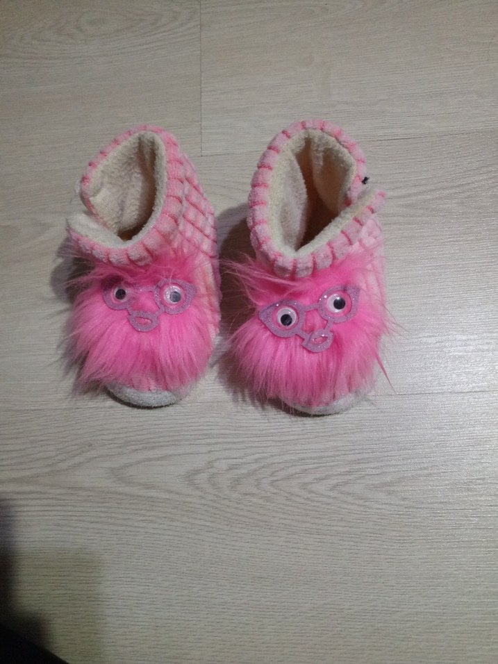 Kızlar İçin Pembe Peluş Ev Terliği - Görsel 5