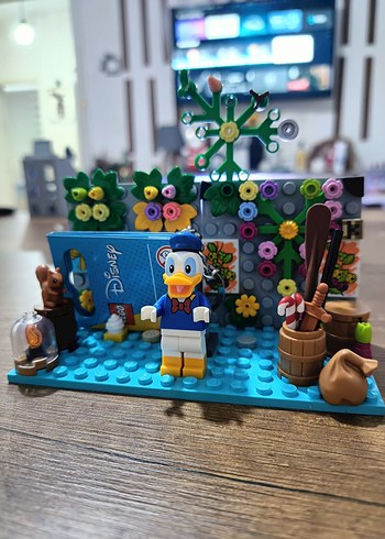 Lego Disney Donald Duck Figürlü Anahtarlık - Görsel 3