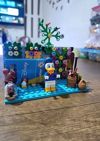 Lego Disney Donald Duck Figürlü Anahtarlık - Görsel 2