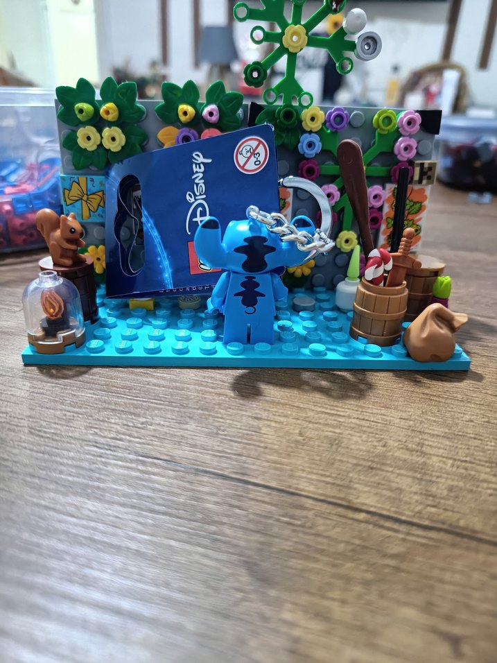 Disney Stitch Temalı Lego Anahtarlık - Görsel 4