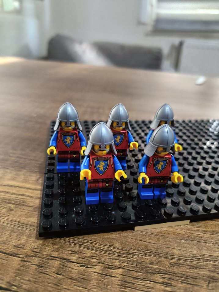 Lego aslan şovalye minifigür 5 adet - Görsel 3