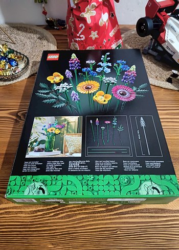 LEGO 10313 Wildflower Buketi - Görsel 3