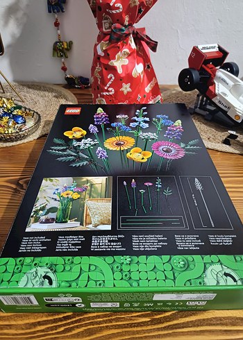 LEGO 10313 Wildflower Buketi - Görsel 4