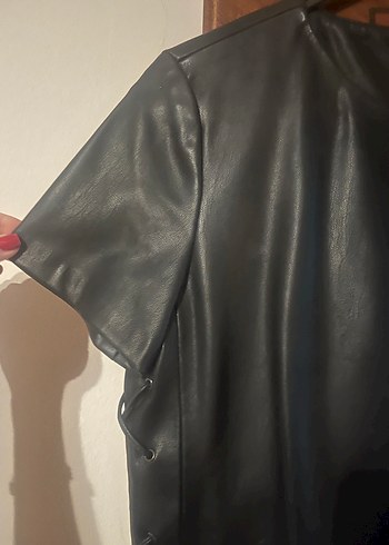 Zara Deri Kısa Kollu Siyah Elbise - Görsel 4