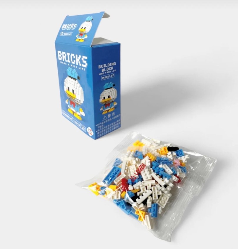 Renkli LEGO Bricks Donald Duck Figürü - Görsel 2