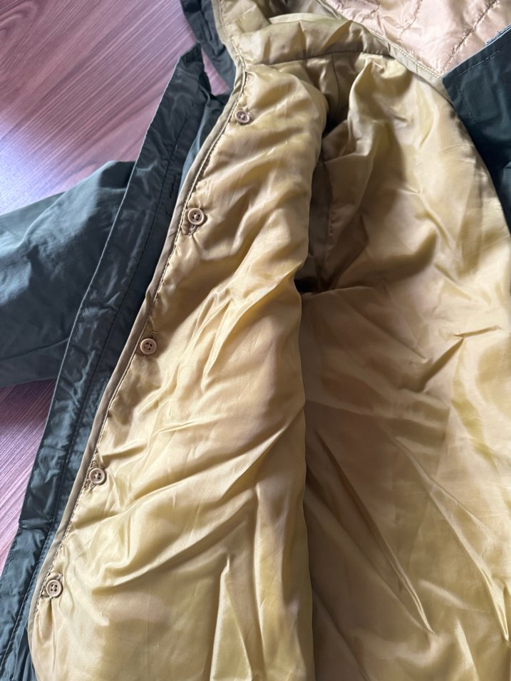 Erkek Kapüşonlu Haki Yağmurluk - Görsel 2