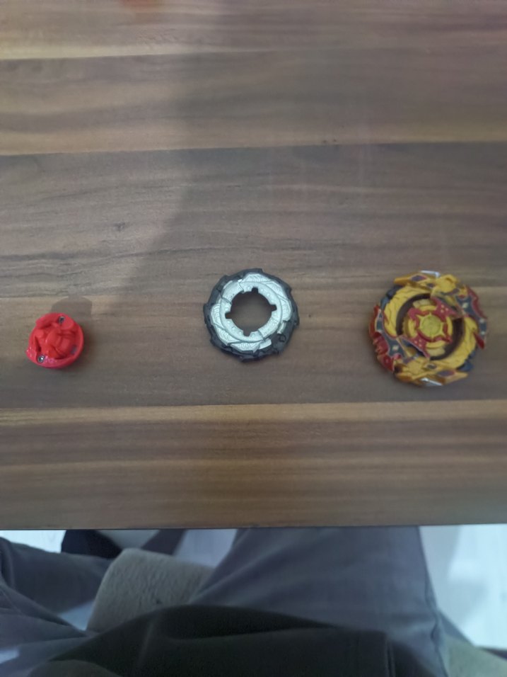 2 fırlatıcı 4 Beyblade 3ü flame - Görsel 4
