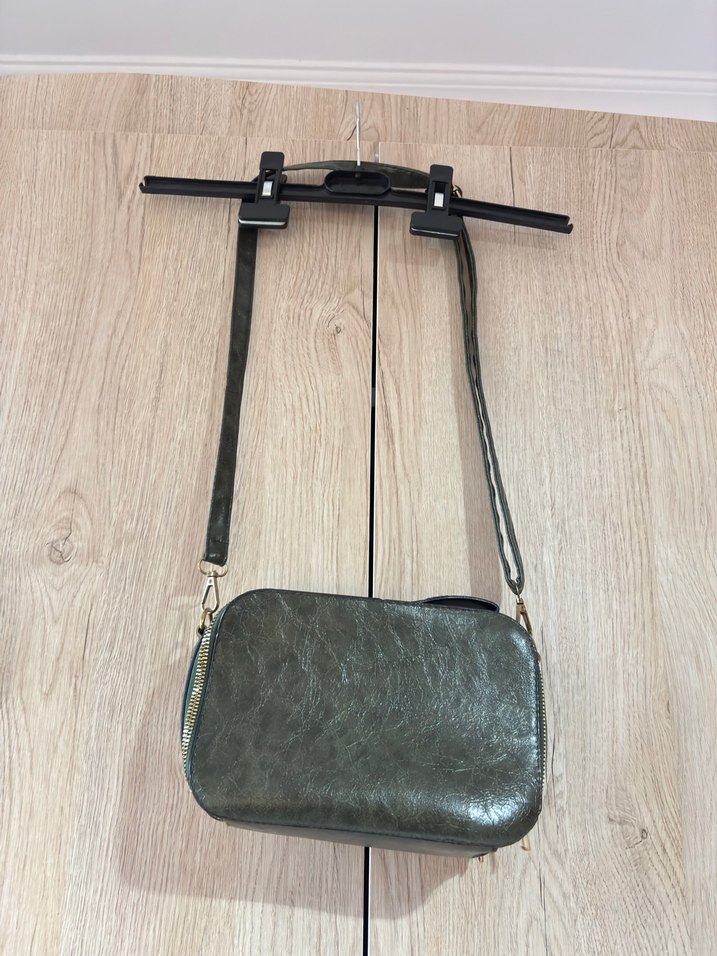 Zara Kadın Deri Fermuarlı Çanta - Görsel 2