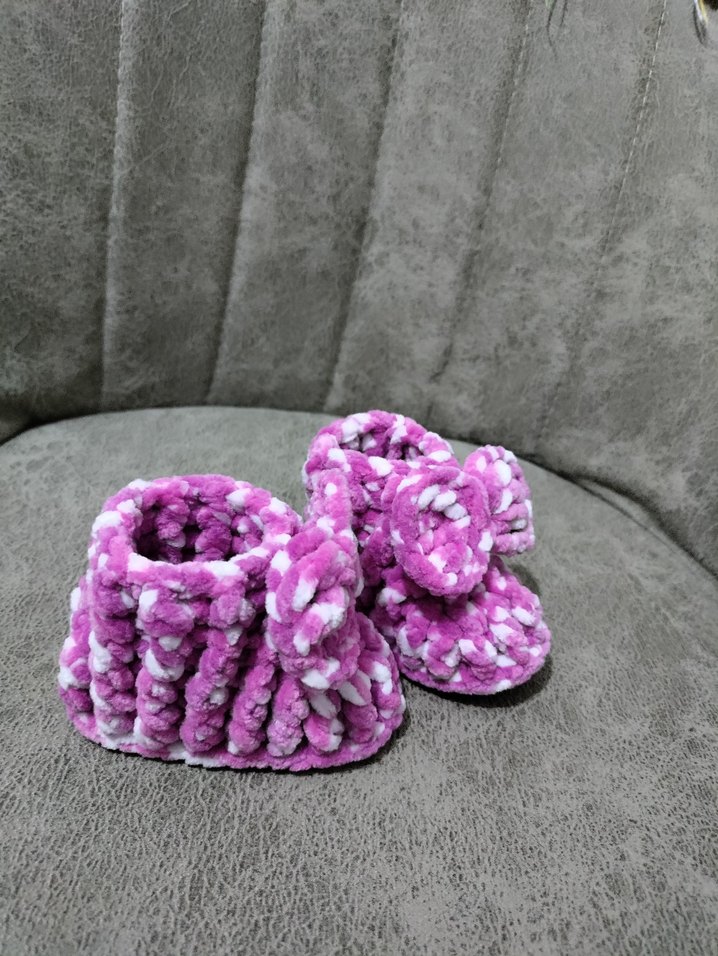 Kızlar için Renkli Örgü Sıcak Ev Terlikleri - Görsel 2