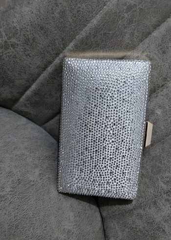 Zincir Detaylı Gri Kadın El Çantası - Görsel 3