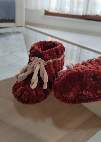 Bordo Örgü Kız Çocuk Ev Patiği - Görsel 2