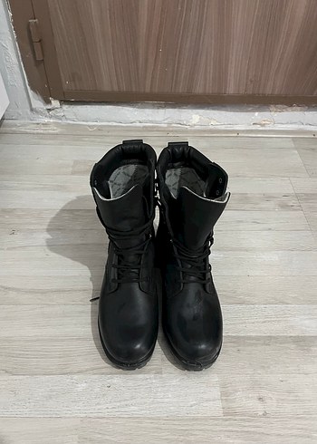 Siyah Bağcıklı Erkek Lastik Bot - Görsel 5