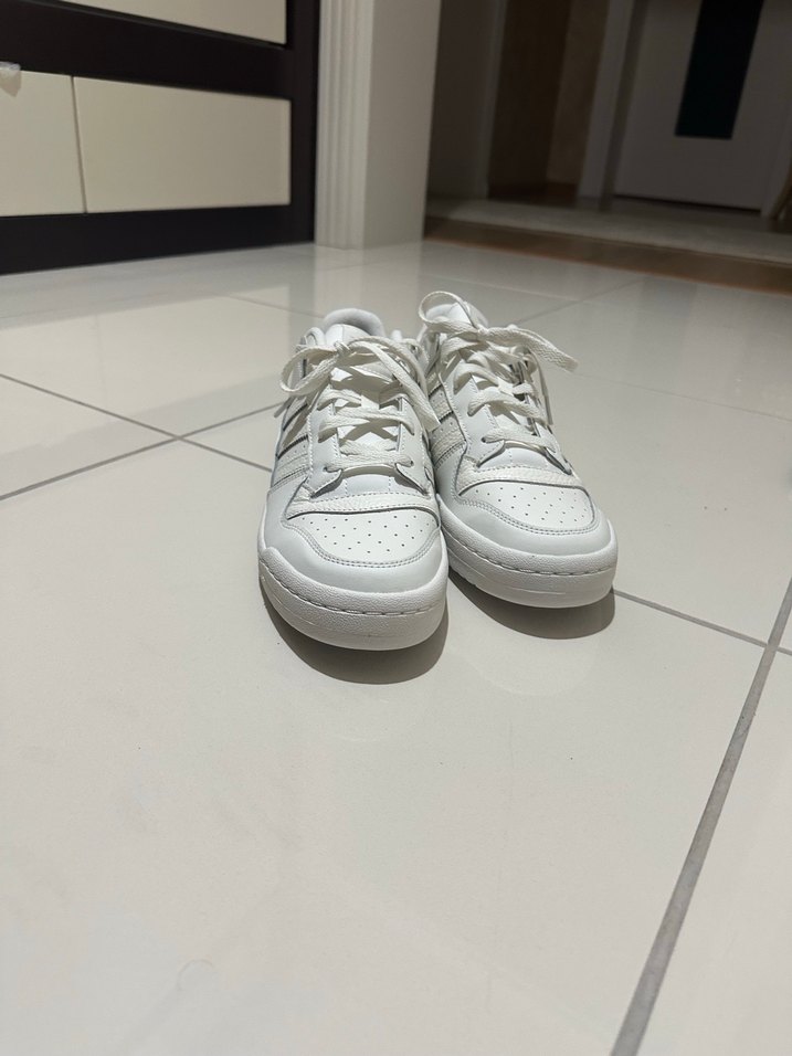 Beyaz Bağcıklı Platform Topuk Spor Ayakkabı - Görsel 4