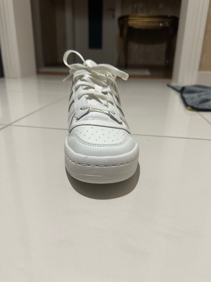 Beyaz Bağcıklı Platform Topuk Spor Ayakkabı - Görsel 3