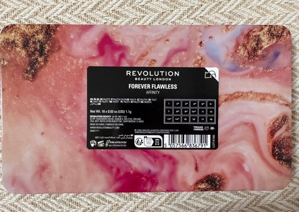 Revolutıon Göz Far Paleti - Görsel 5