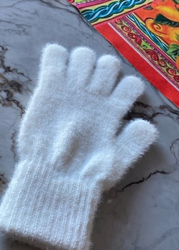 Kadın Beyaz Örgü Eldiven - Görsel 3