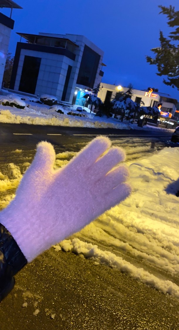 Pembe Örgü Kadın Eldiveni - Görsel 4