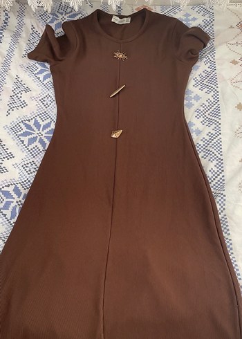 Düğmeli V Yakalı Kadın Kahverengi Uzun Elbise - Görsel 4