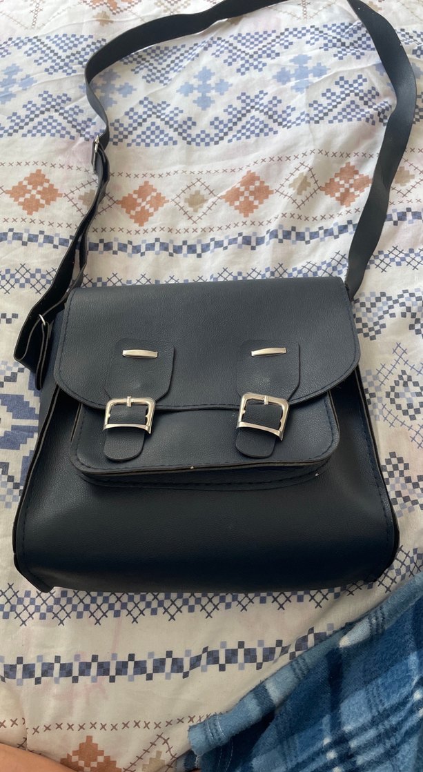 Tokalı Siyah Deri Kadın Çanta - Görsel 2