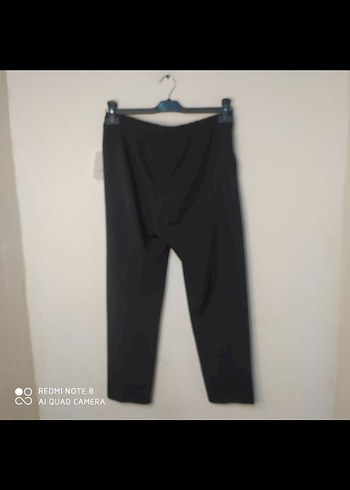 Kadın Siyah Kumaş Kemerli Mini Pantolon - Görsel 2