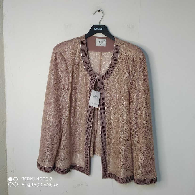 Bej Dantel Detaylı Kadın Ceket - Görsel 4