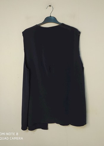 Kadın Siyah V Yaka Kolsuz Midi Yelek - Görsel 5