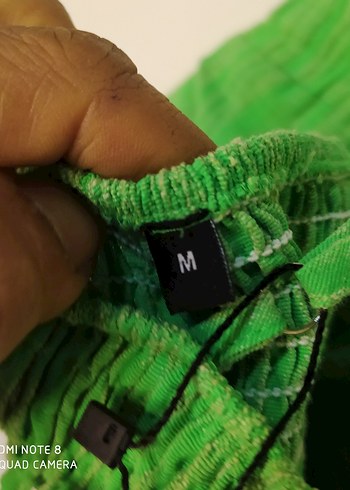 Kadın Yeşil Pilili Rahat Kumaş Pantolon - Görsel 5