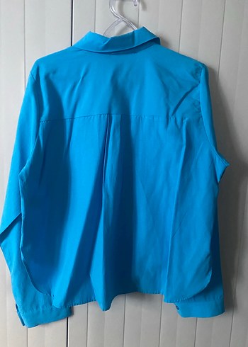 Mavi Düğmeli Keten Kadın Gömlek - Görsel 4