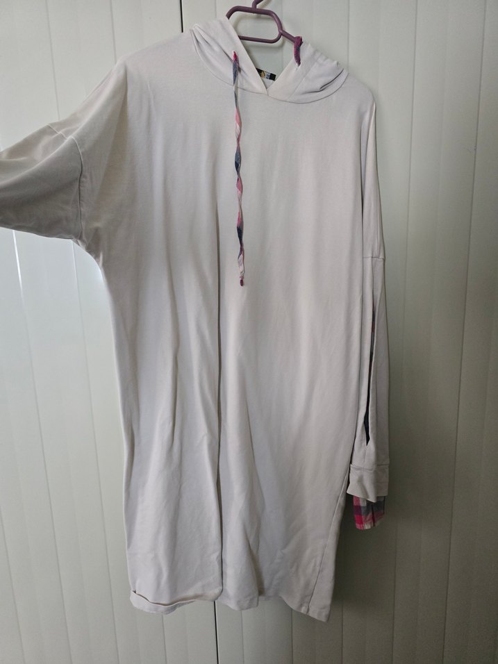 Pamuklu Uzun Beyaz Kadın Sweatshirt - Görsel 2