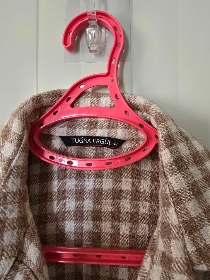 Bej Uzun Kollu Midi Kadın Gömlek - Görsel 3