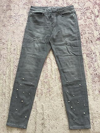 İnci detaylı jean