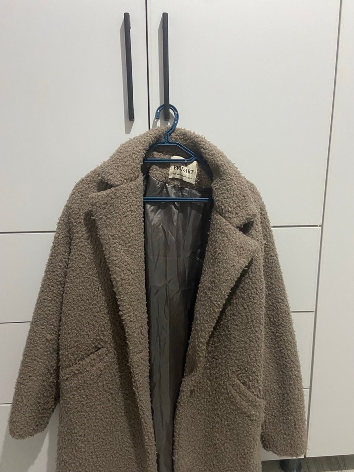 Kahverengi Yünlü Kadın Kaban - Görsel 2