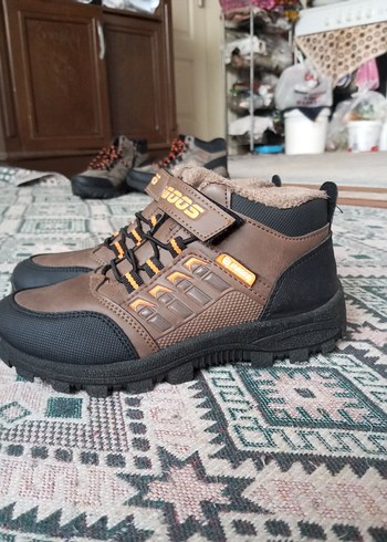 Kahverengi Erkek Çocuk Kaydırmaz Bantlı Bot - Görsel 3