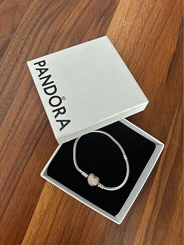 Pandora Pembe Altın Kaplama Kalpli Gümüş Bileklik - Görsel 9