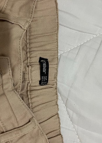 Kemerli Bej Keten Kadın Şort - Görsel 3