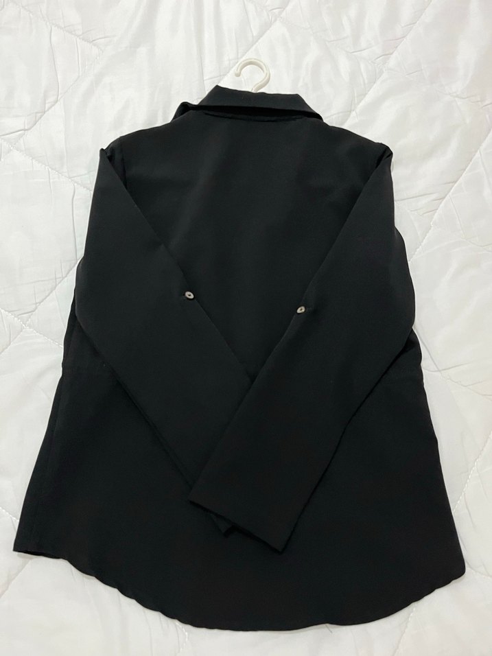 Düğmeli Siyah Kadın Gömlek - Görsel 2