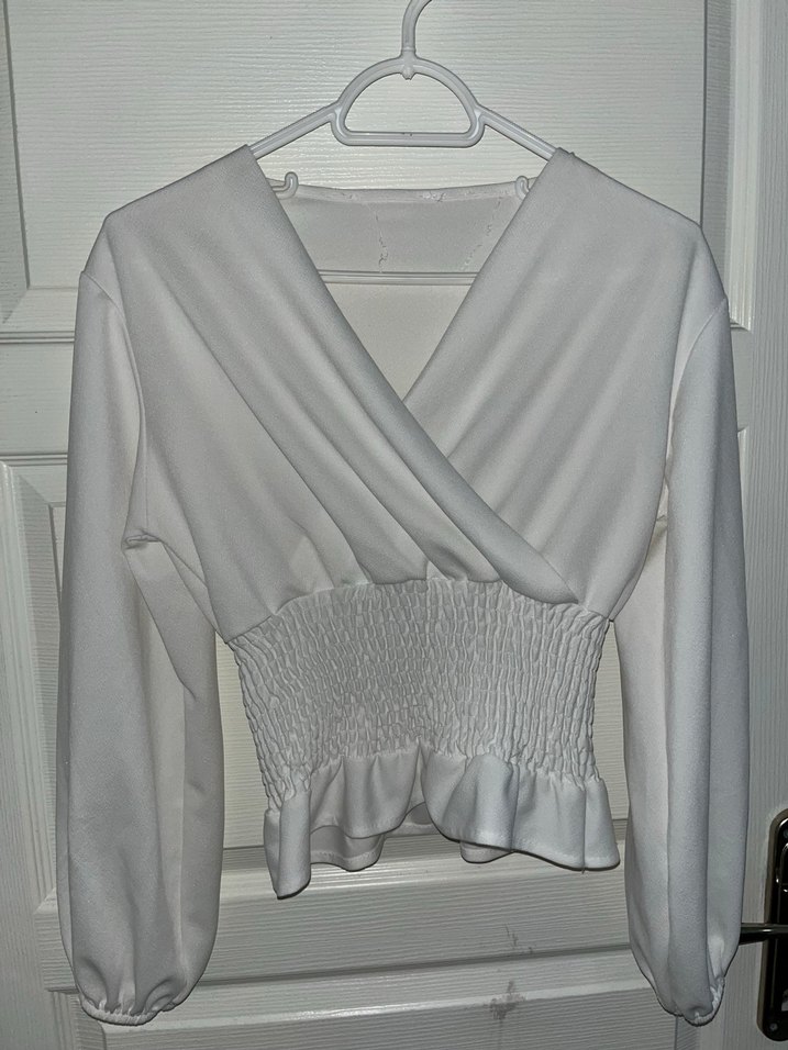 Beyaz V Yaka Uzun Kollu Kadın Bluz - Görsel 3